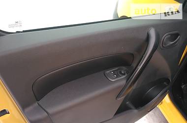 Минивэн Renault Kangoo 2013 в 