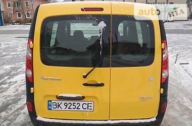 Грузопассажирский фургон Renault Kangoo 2013 в Дубно