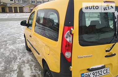 Грузопассажирский фургон Renault Kangoo 2013 в Дубно