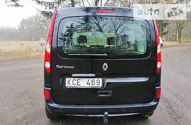 Грузопассажирский фургон Renault Kangoo 2010 в Радивилове