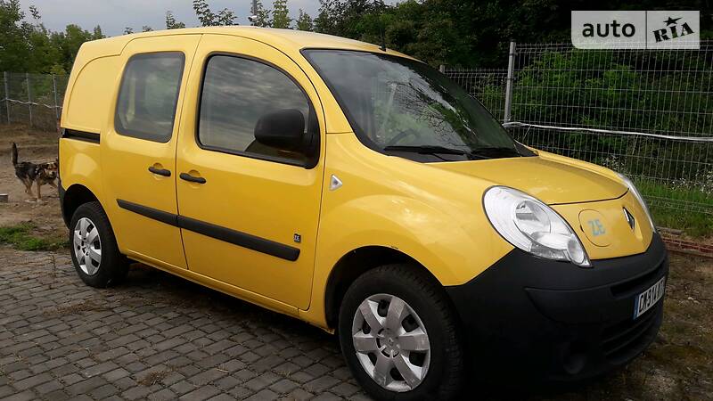 Грузопассажирский фургон Renault Kangoo 2013 в Дубно