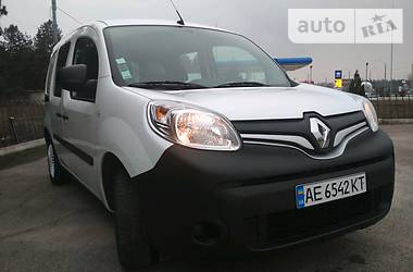 Грузопассажирский фургон Renault Kangoo 2015 в Каменском