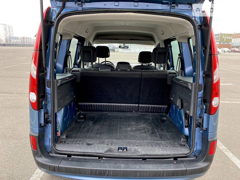 Грузопассажирский фургон Renault Kangoo 2011 в Киеве