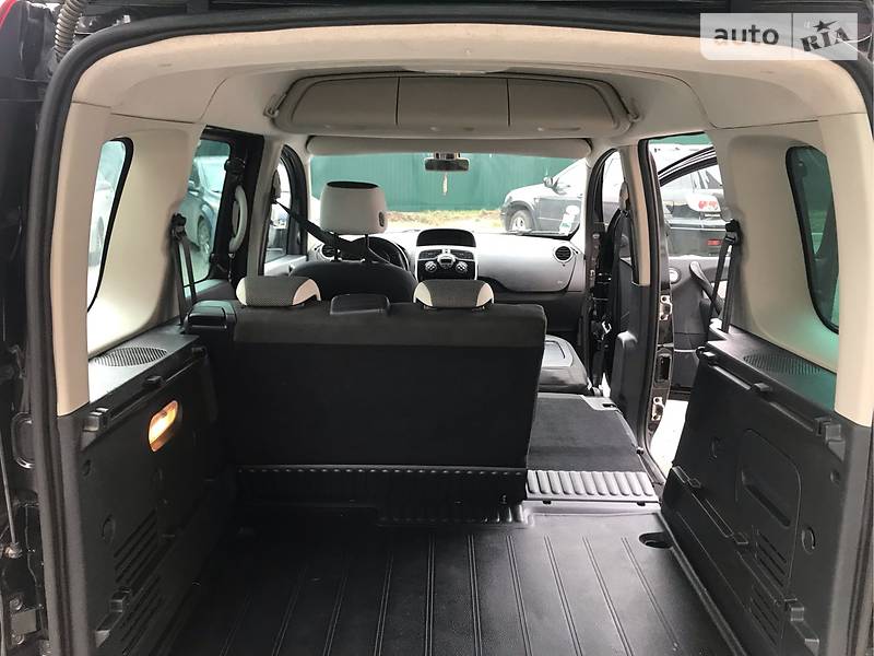 Вантажопасажирський фургон Renault Kangoo 2013 в Києві