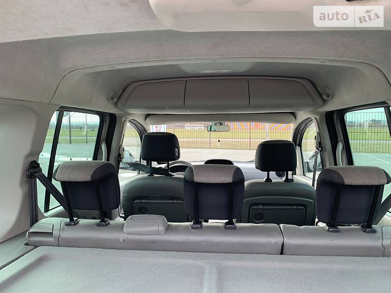 Вантажопасажирський фургон Renault Kangoo 2010 в Луцьку фото 13 Вантажопасажирський фургон Renault Kangoo 2010 в Луцьку