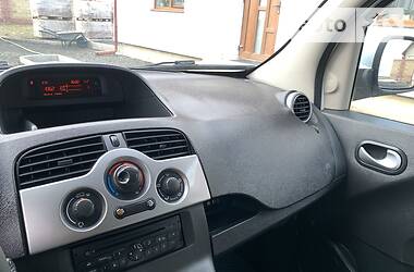 Мінівен Renault Kangoo 2011 в 