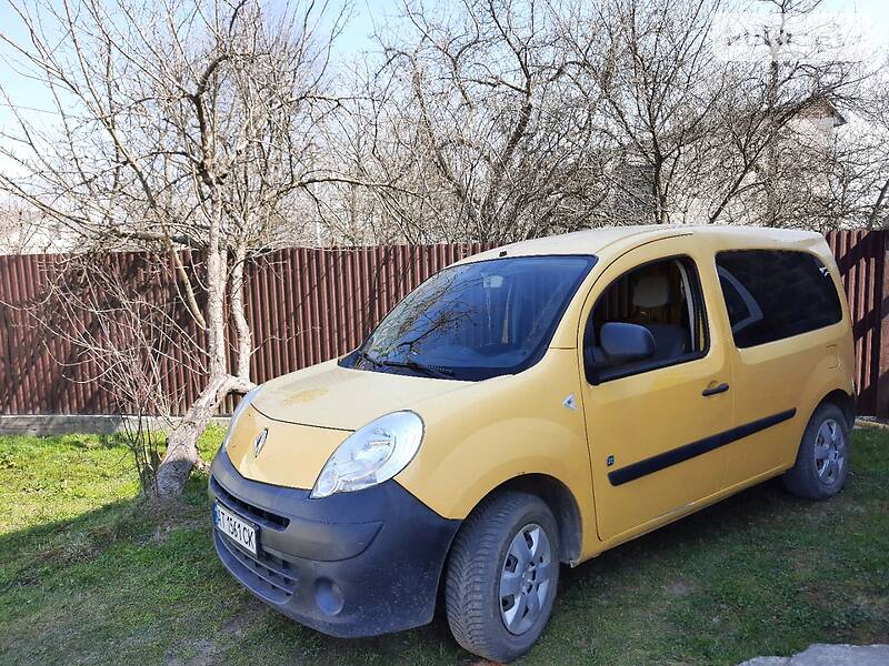 Мінівен Renault Kangoo 2013 в 