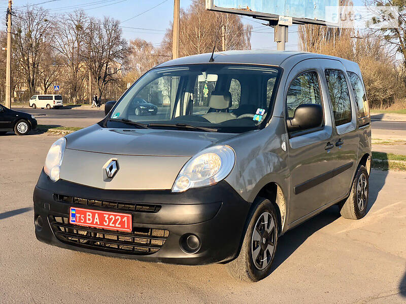 Вантажопасажирський фургон Renault Kangoo 2008 в Луцьку