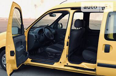 Вантажопасажирський фургон Renault Kangoo 2001 в 