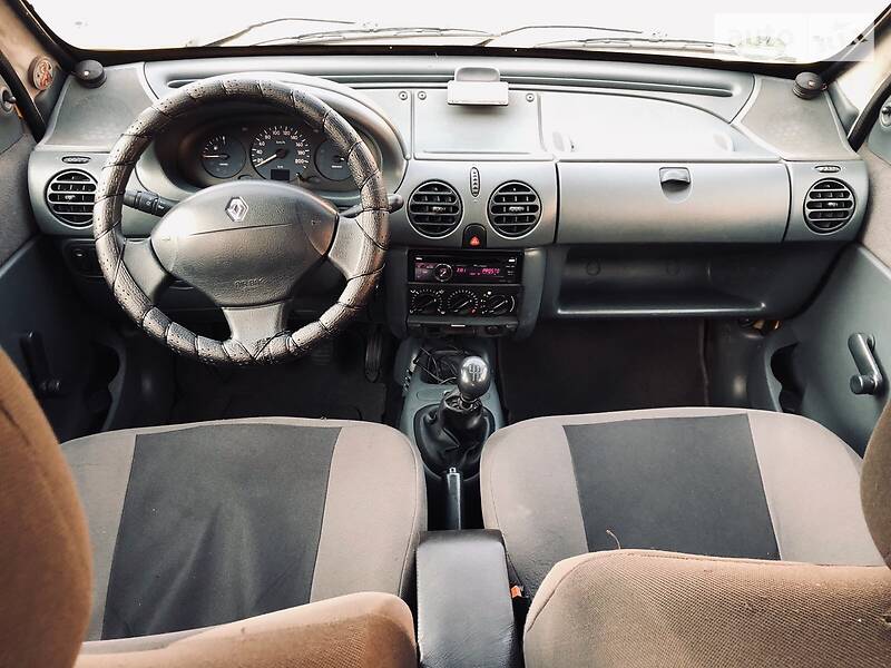 Вантажопасажирський фургон Renault Kangoo 2001 в Києві фото 16 Вантажопасажирський фургон Renault Kangoo 2001 в Києві