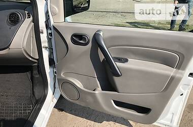 Вантажопасажирський фургон Renault Kangoo 2010 в 