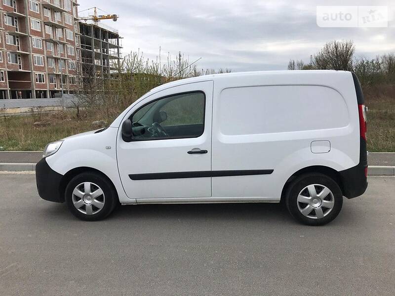 Вантажопасажирський фургон Renault Kangoo 2013 в Львові