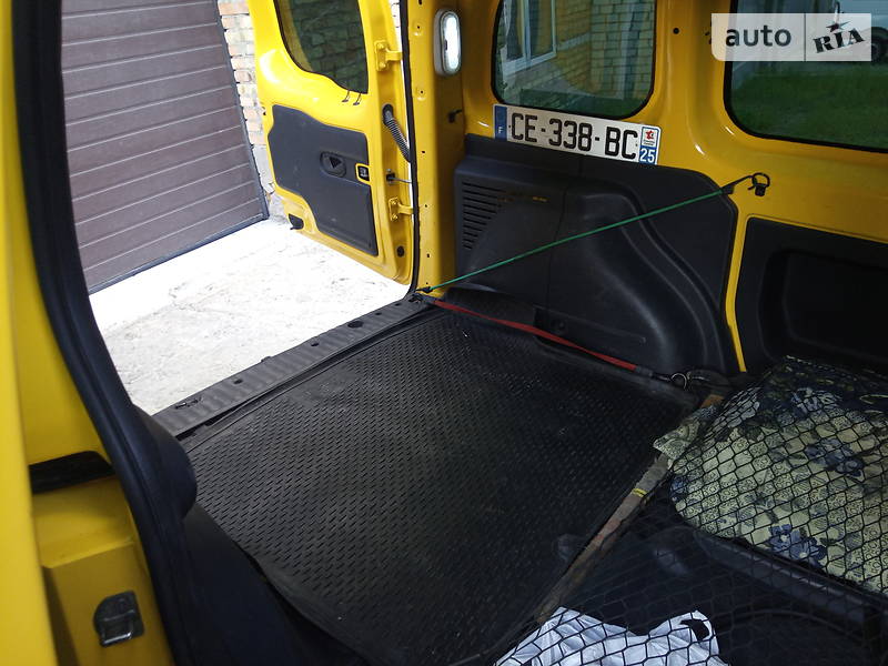 Вантажопасажирський фургон Renault Kangoo 2012 в Обухові