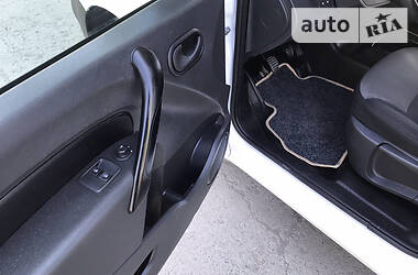 Вантажопасажирський фургон Renault Kangoo 2017 в 