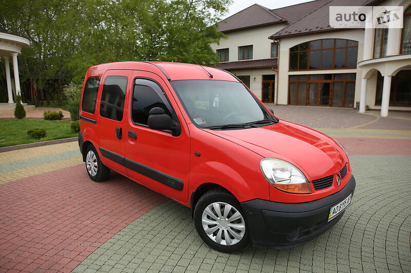 Мінівен Renault Kangoo 2004 в Іршаві
