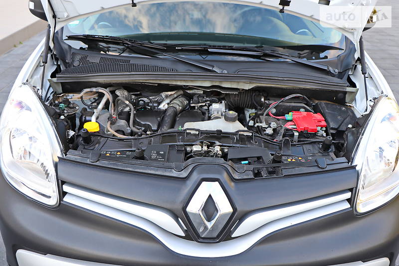 Грузопассажирский фургон Renault Kangoo 2016 в Кременчуге