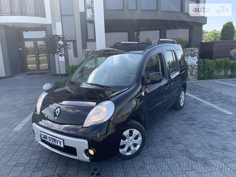 Мінівен Renault Kangoo 2010 в Стрию