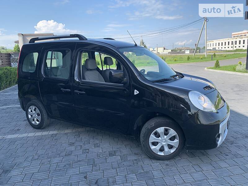 Мінівен Renault Kangoo 2010 в Стрию