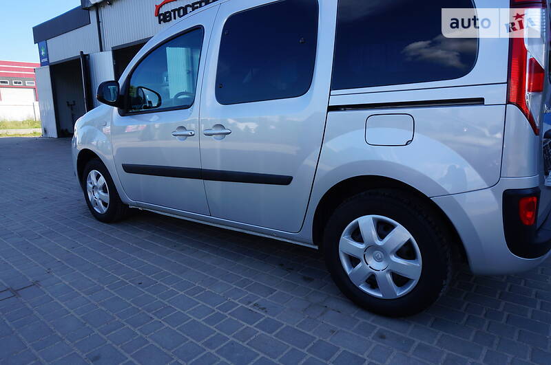 Универсал Renault Kangoo 2016 в Львове