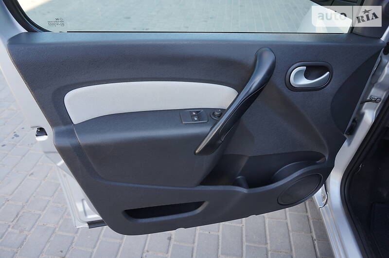 Универсал Renault Kangoo 2016 в Львове