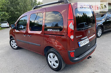 Вантажопасажирський фургон Renault Kangoo 2009 в 