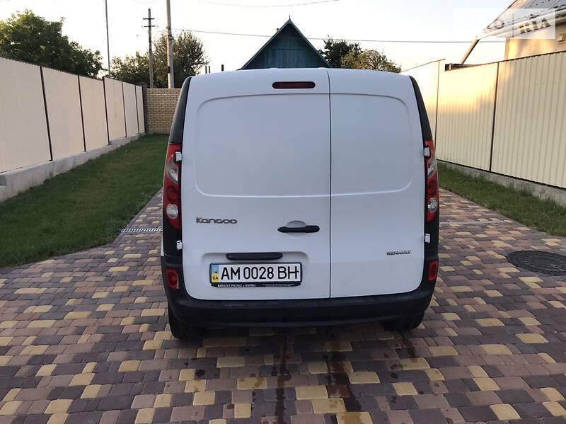 Вантажопасажирський фургон Renault Kangoo 2012 в Житомирі