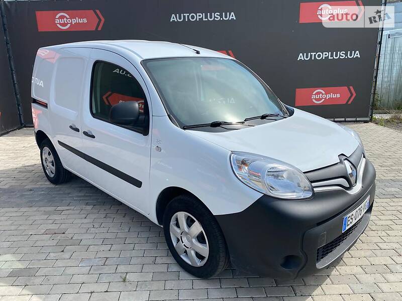 Вантажопасажирський фургон Renault Kangoo 2016 в Луцьку