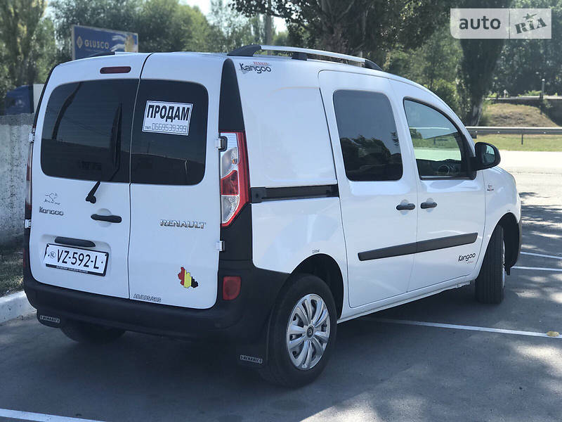 Грузопассажирский фургон Renault Kangoo 2017 в Днепре