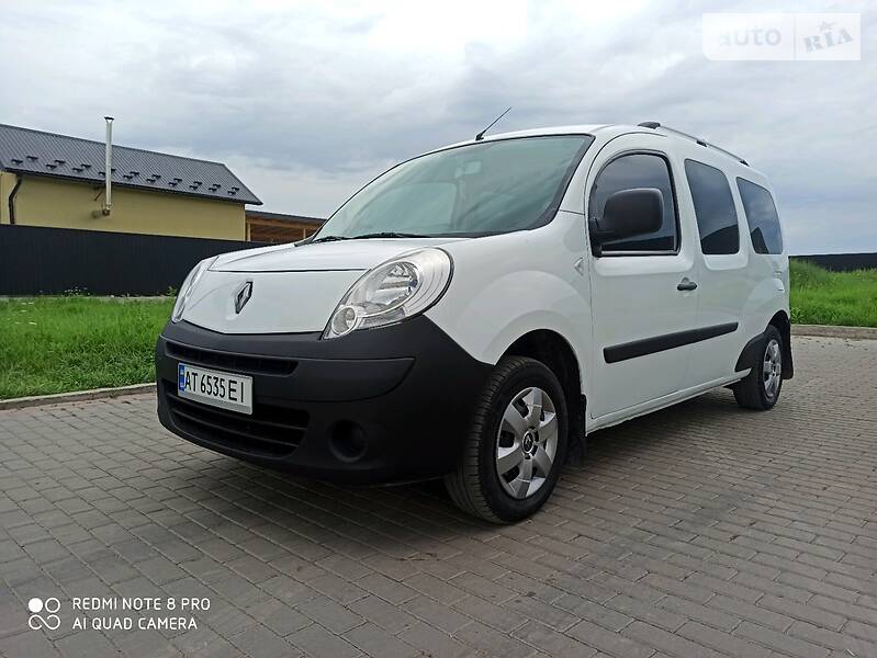 Универсал Renault Kangoo 2011 в Городенке