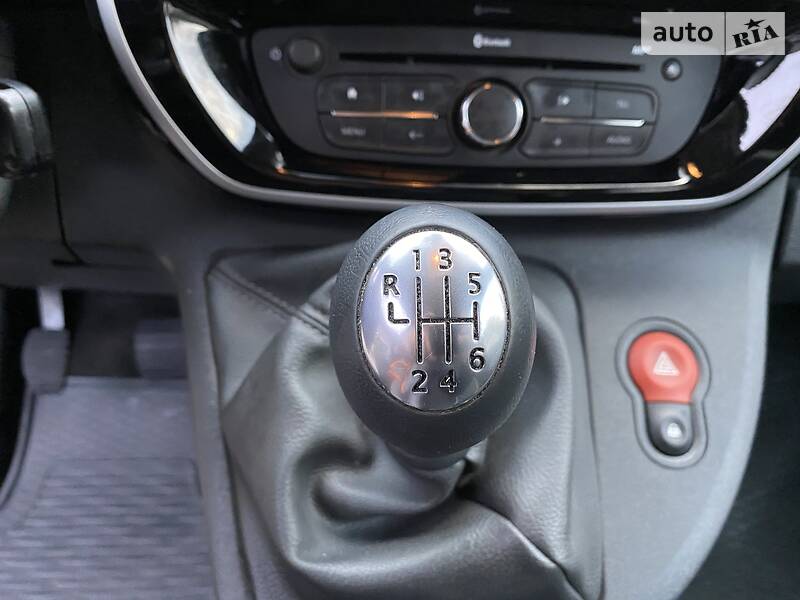 Вантажопасажирський фургон Renault Kangoo 2015 в Луцьку