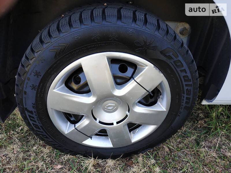 Вантажопасажирський фургон Renault Kangoo 2011 в Миколаєві