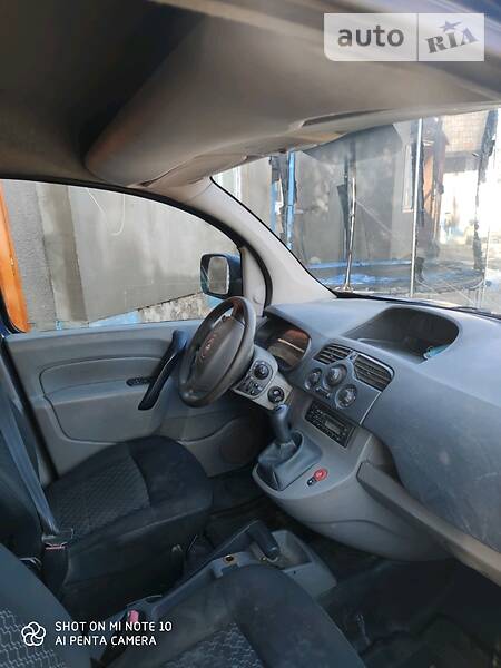 Грузовой фургон Renault Kangoo 2009 в Черновцах