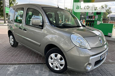 Минивэн Renault Kangoo 2010 в Днепре
