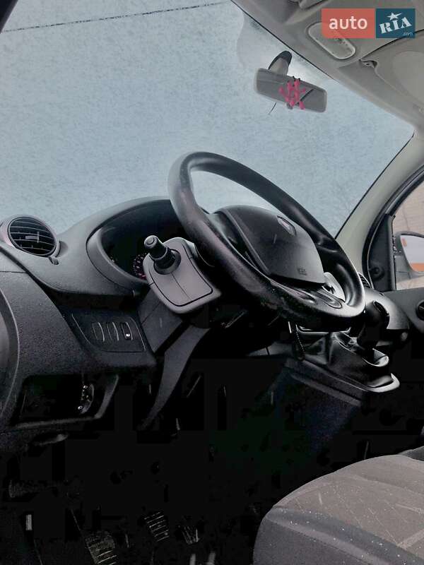Мінівен Renault Kangoo 2014 в Володимирці фото 11 Мінівен Renault Kangoo 2014 в Володимирці