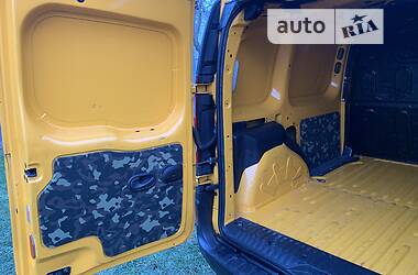 Грузовой фургон Renault Kangoo 2011 в 