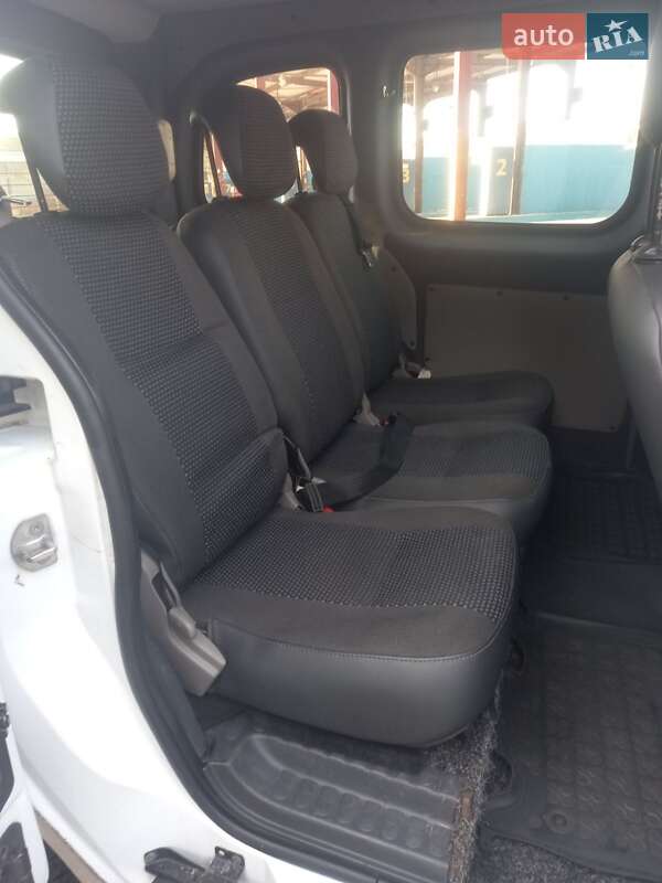 Минивэн Renault Kangoo 2008 в Львове