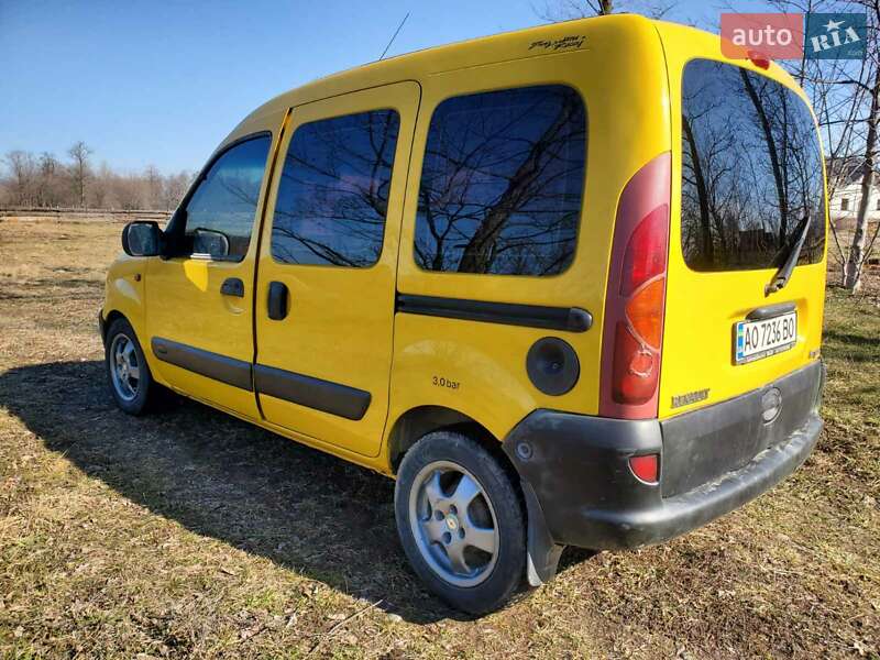 Минивэн Renault Kangoo 2002 в Тячеве