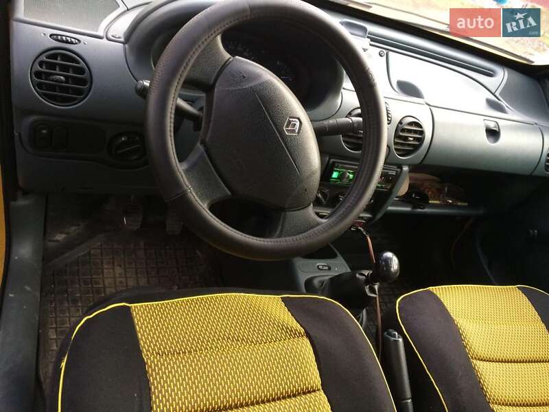 Минивэн Renault Kangoo 2000 в Кременчуге