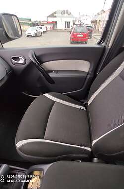 Мінівен Renault Kangoo 2011 в  фото 12 Мінівен Renault Kangoo 2011 в