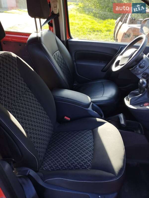 Минивэн Renault Kangoo 2014 в Харькове