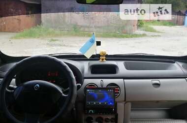 Мінівен Renault Kangoo 2006 в 