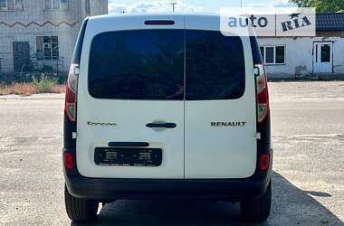Грузовой фургон Renault Kangoo 2015 в Ахтырке