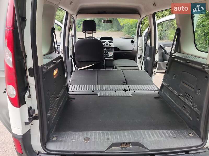 Мінівен Renault Kangoo 2013 в Житомирі
