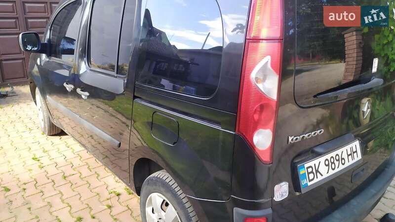 Минивэн Renault Kangoo 2009 в Дубно