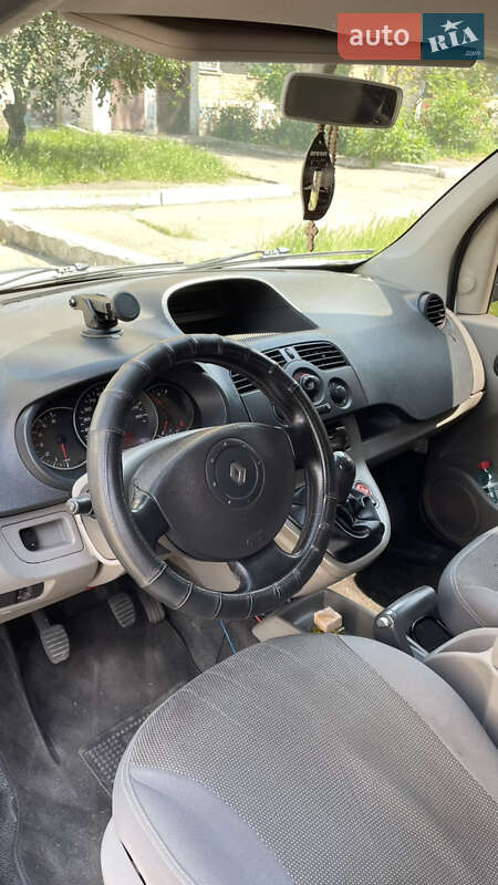 Минивэн Renault Kangoo 2008 в Межевой