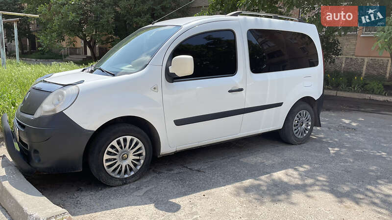 Минивэн Renault Kangoo 2008 в Межевой