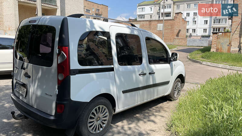 Минивэн Renault Kangoo 2008 в Межевой