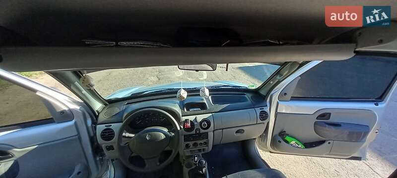 Минивэн Renault Kangoo 2004 в Литине