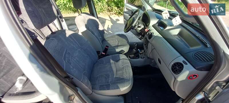 Минивэн Renault Kangoo 2004 в Литине