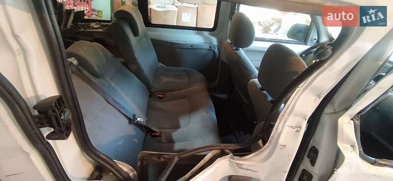 Мінівен Renault Kangoo 2001 в Кривому Розі фото 7 Мінівен Renault Kangoo 2001 в Кривому Розі